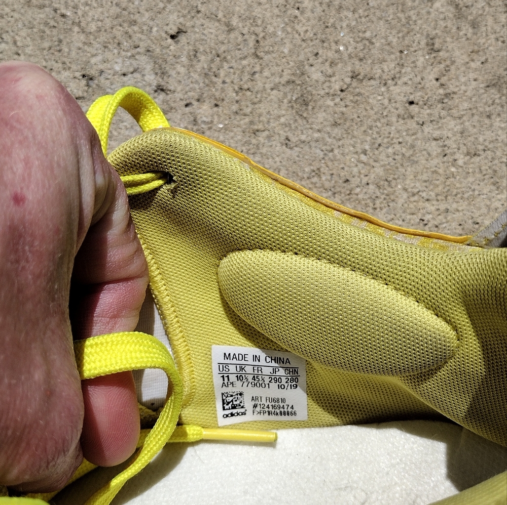 Adidas - Picture 6 of 7
